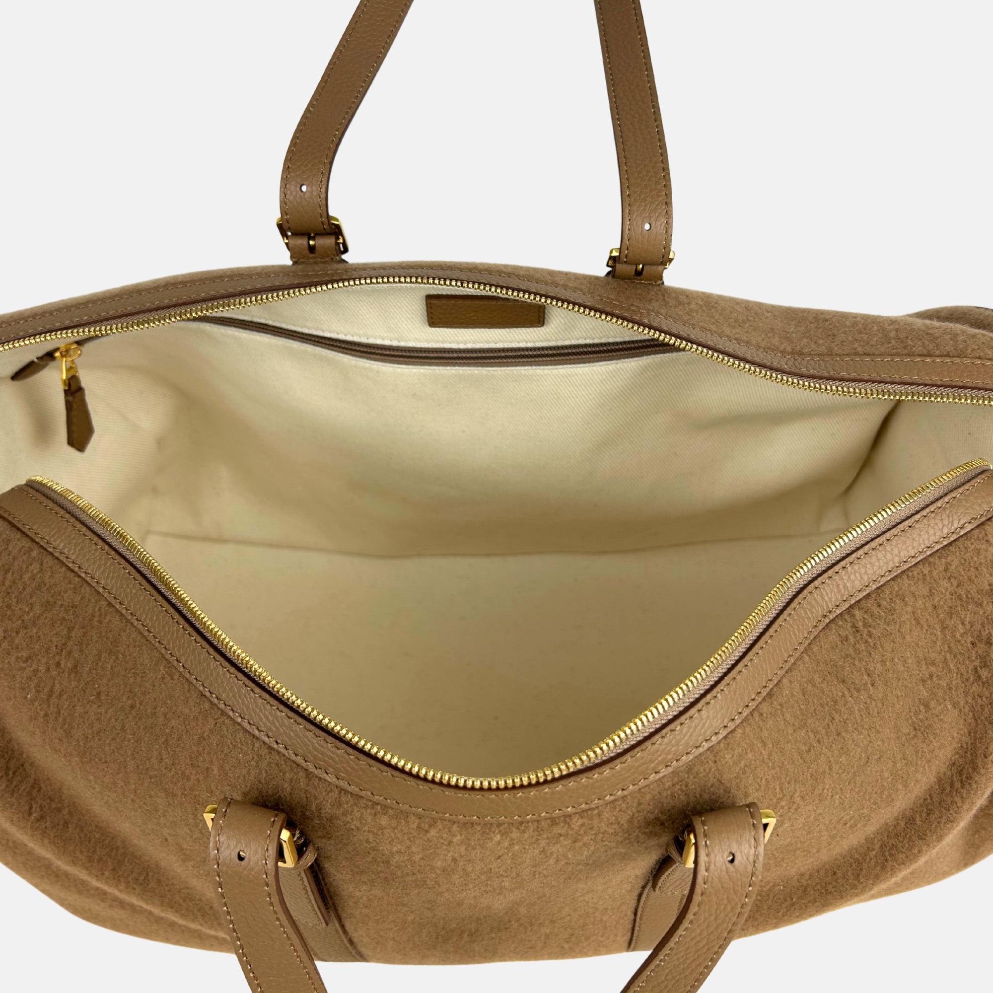 Camel Weekender made of Cashmere/Wool/Leather (OS)