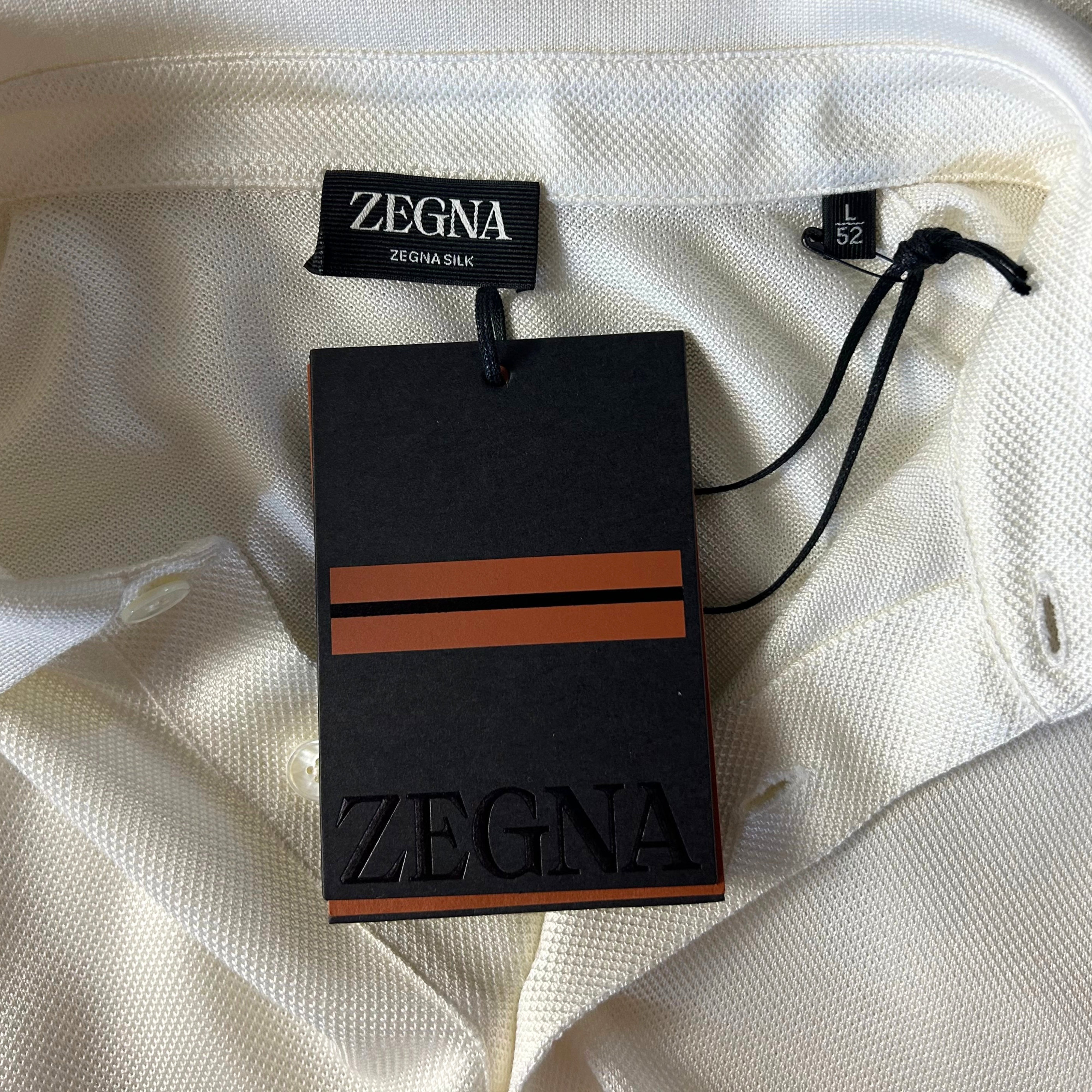 White Polo Shirt made of Silk (EU 52)