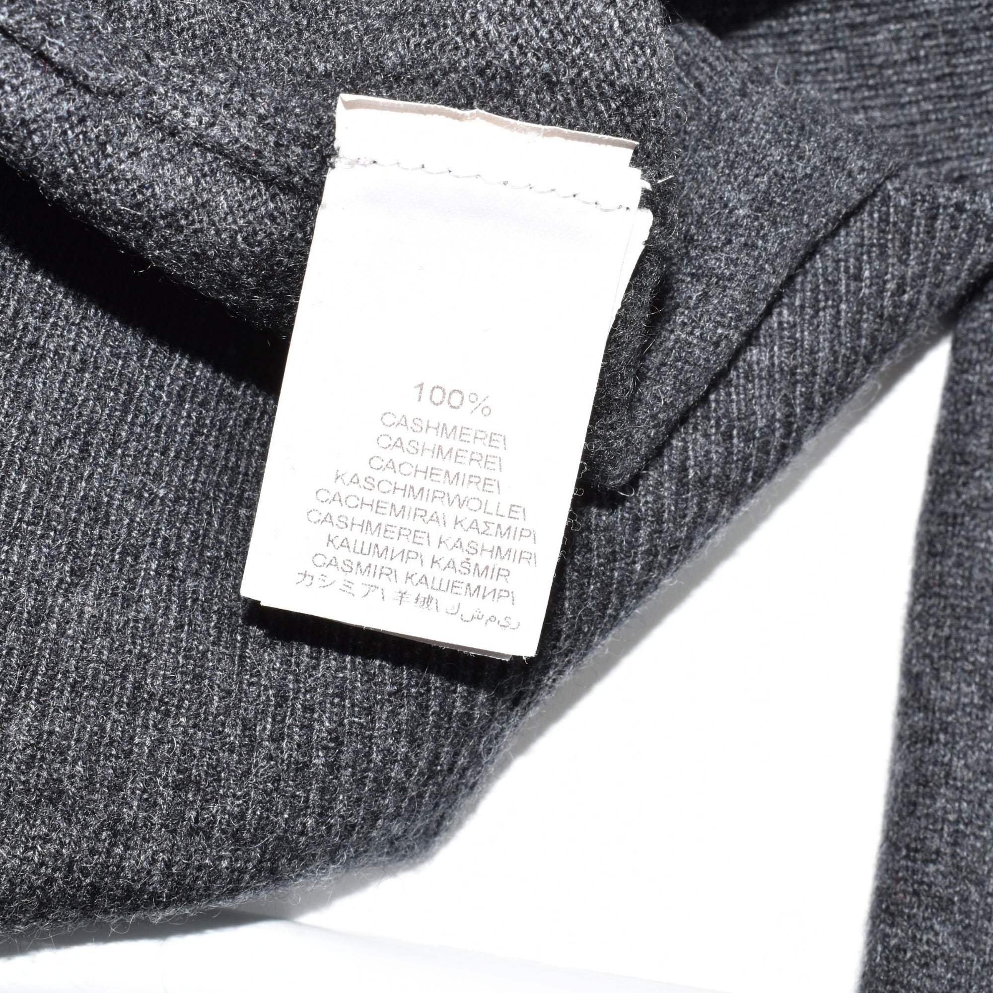 Grey V-Neck Cashmere Sweater (EU 46)