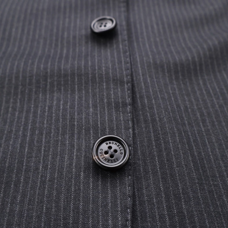 Brunello Cucinelli Grey Pinstripe Virgin Wool Jacket – pre-owned luxury menswear at Sanpetuna