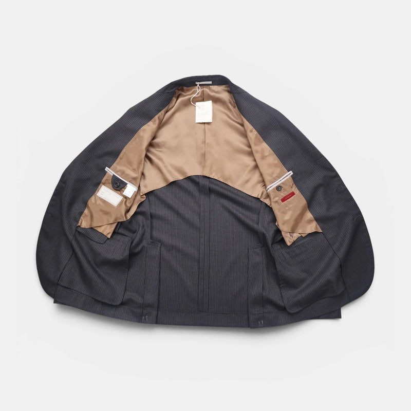 Brunello Cucinelli Grey Pinstripe Virgin Wool Jacket – pre-owned luxury menswear at Sanpetuna