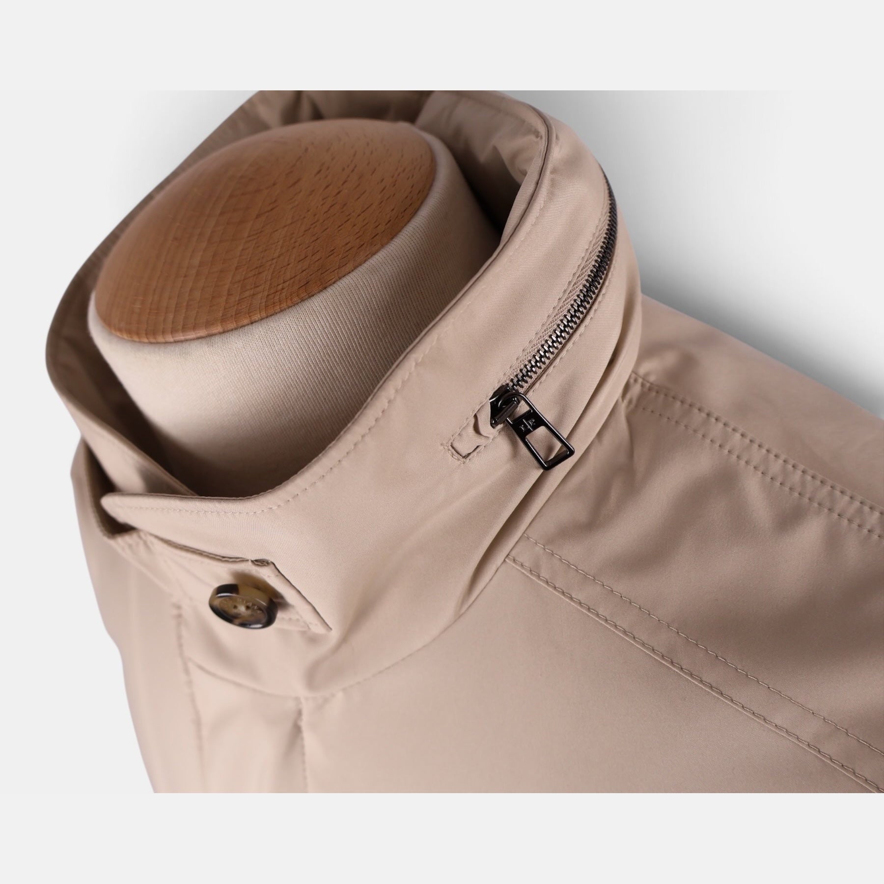 Loro Piana Windmate Traveller Bomber Sand Shell