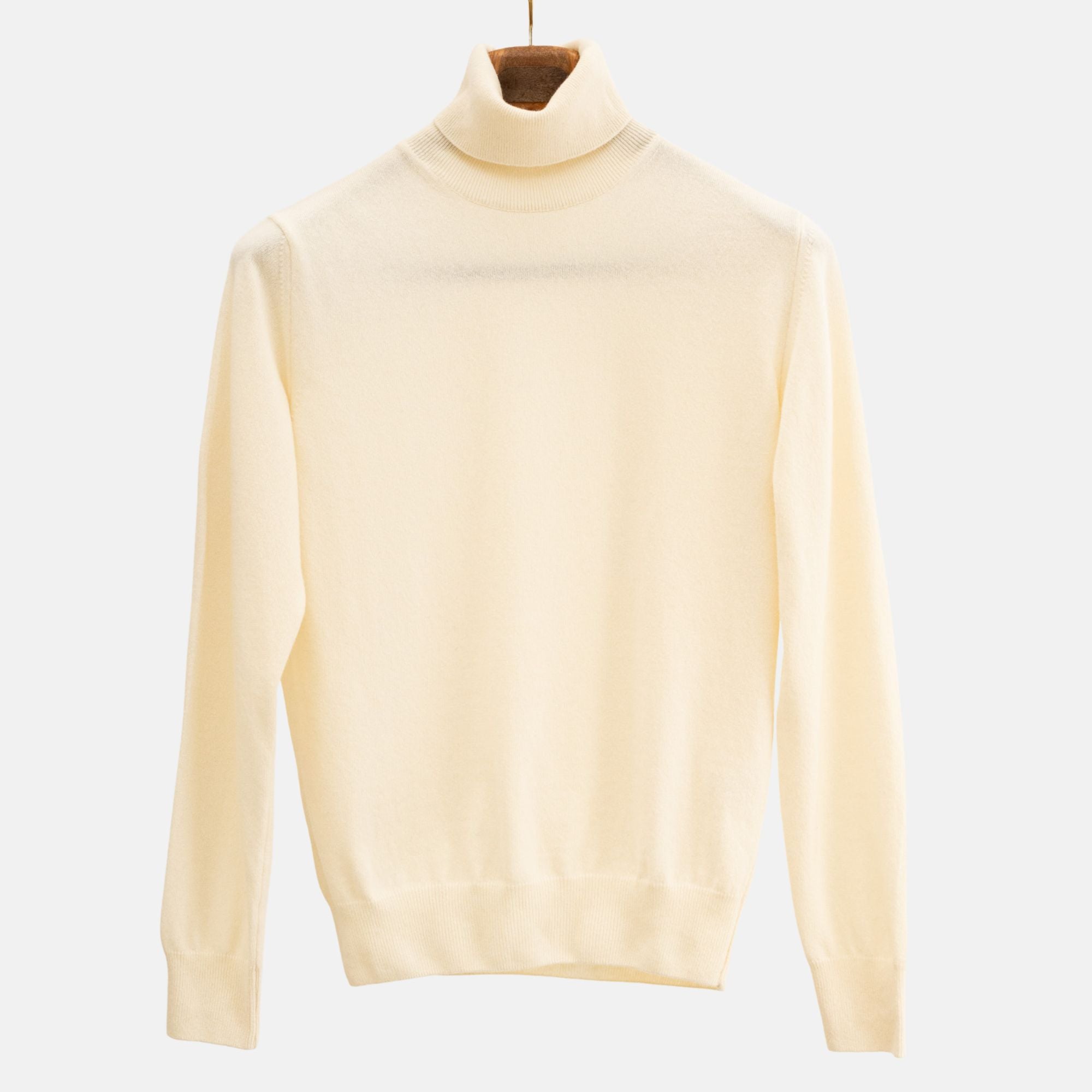 Offwhite Turtle Neck Made of Merino/Cashmere (50)