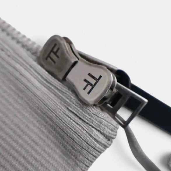 Tom Ford Grey Down Vest – pre-owned luxury menswear at Sanpetuna