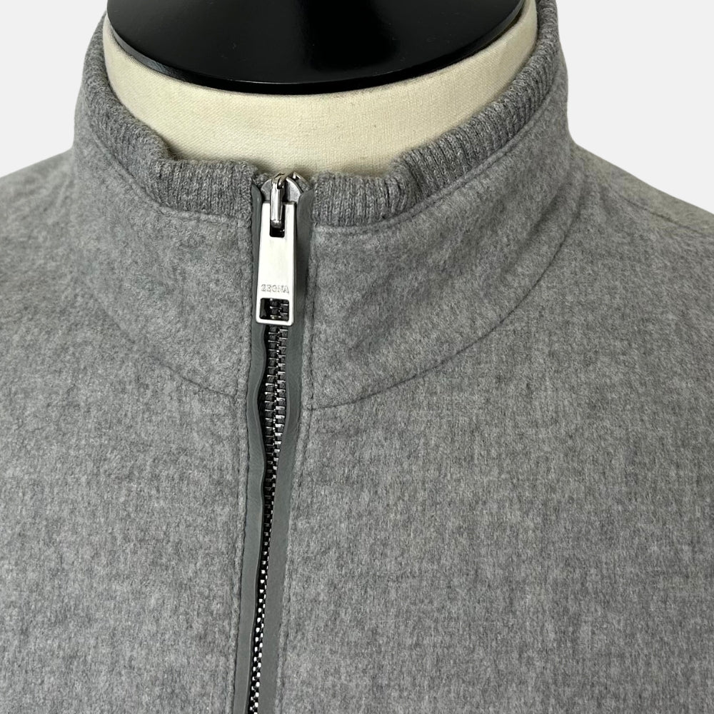 Gray Down Vest made of Cashmere with Leather Details (EU 48)