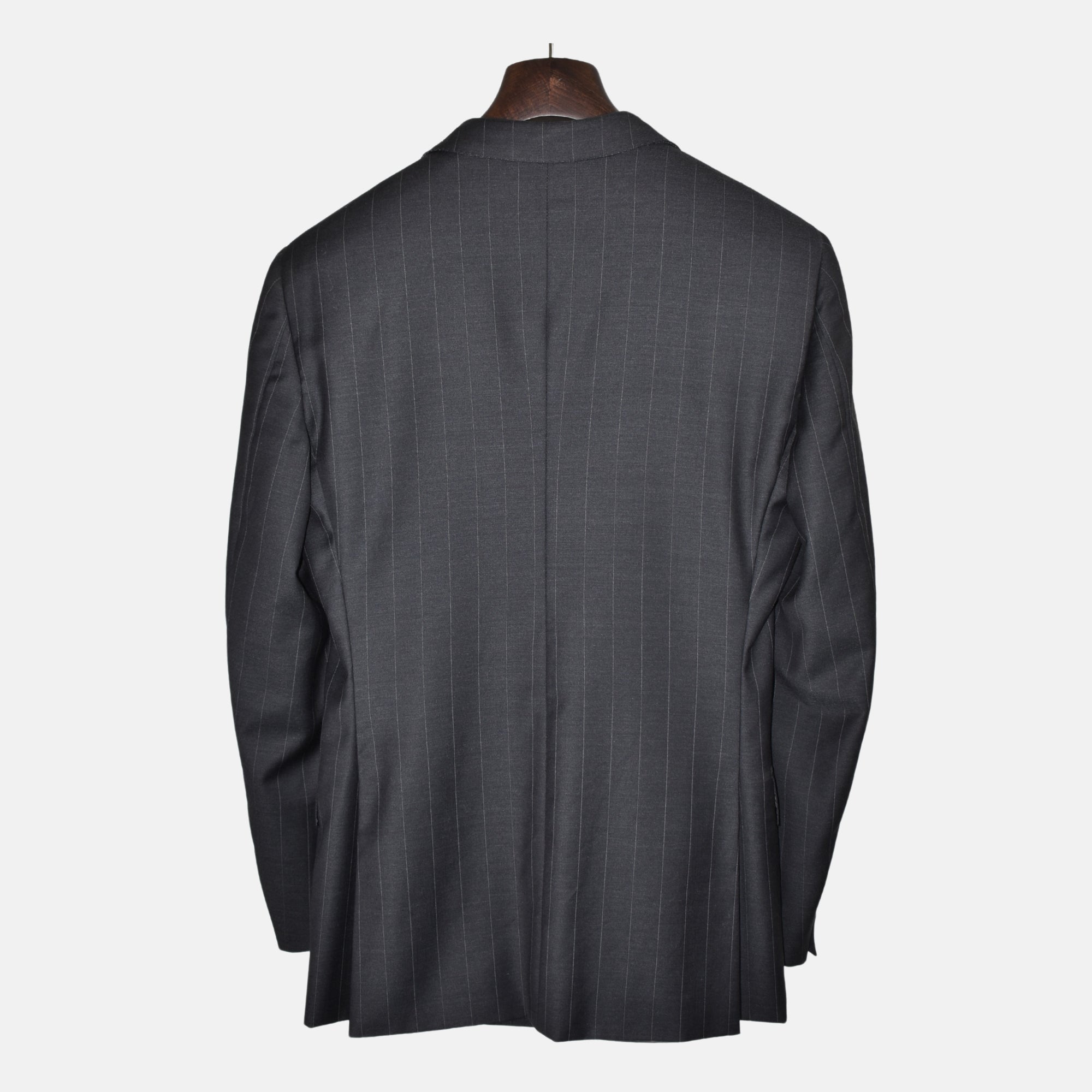 Charcoal Striped Suit made of Wool (EU 48)