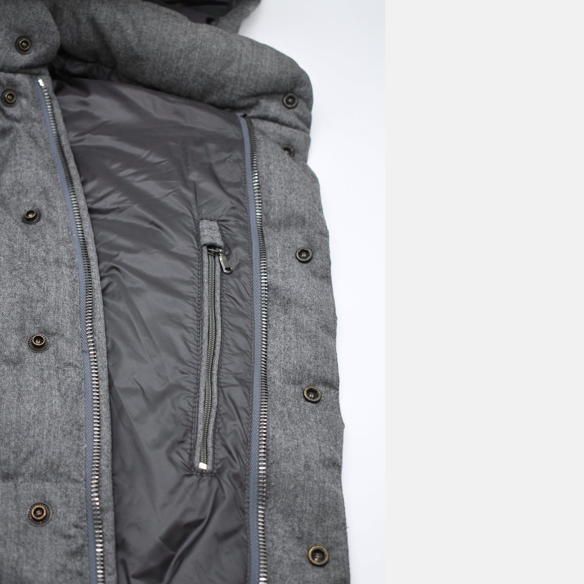 Gray Vest made of Wool (M)