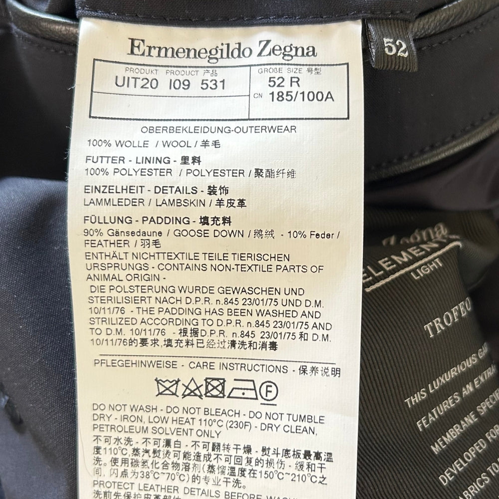 Navy Down Jacket made of Wool (EU 52)