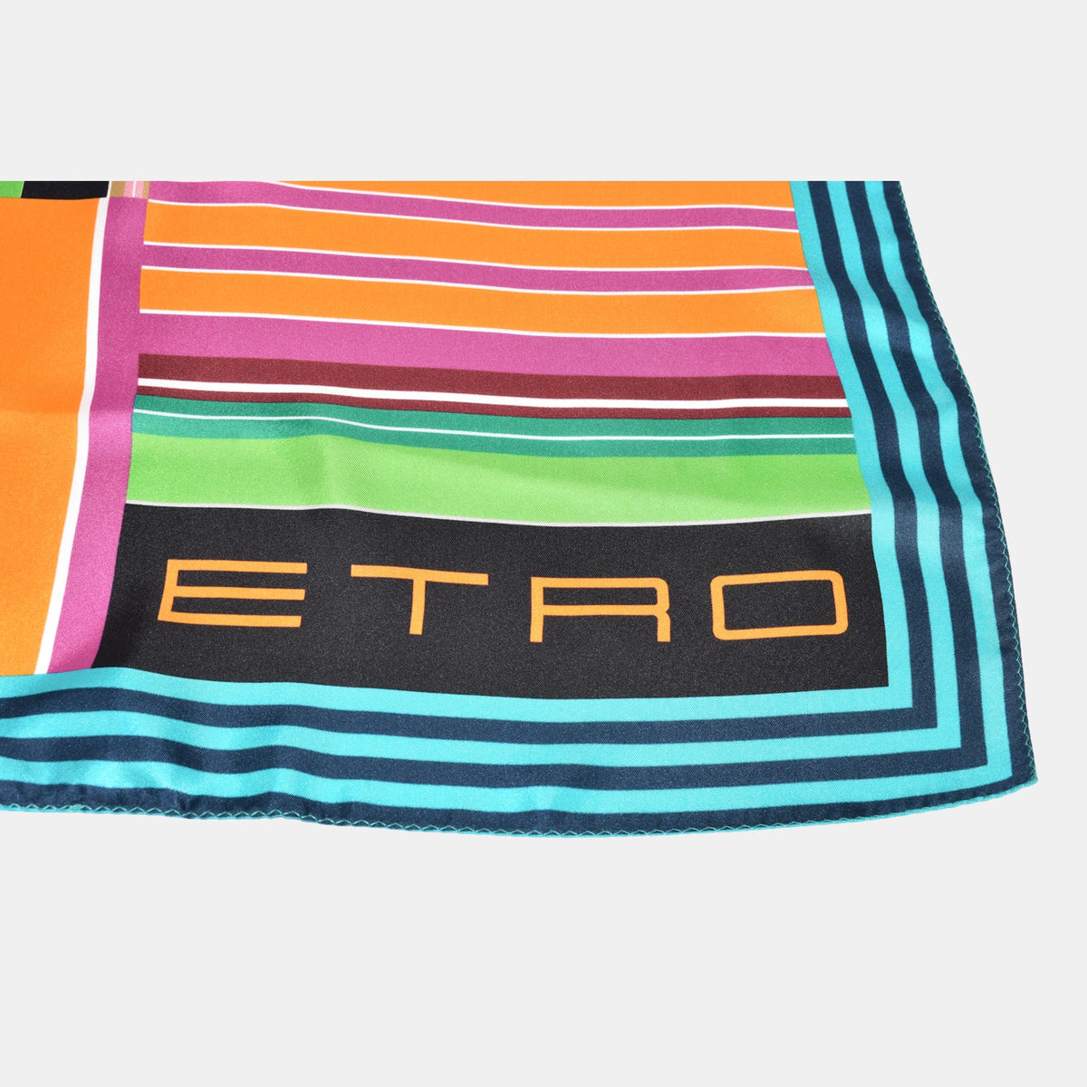 Multicoloured Square Pocket made of Silk