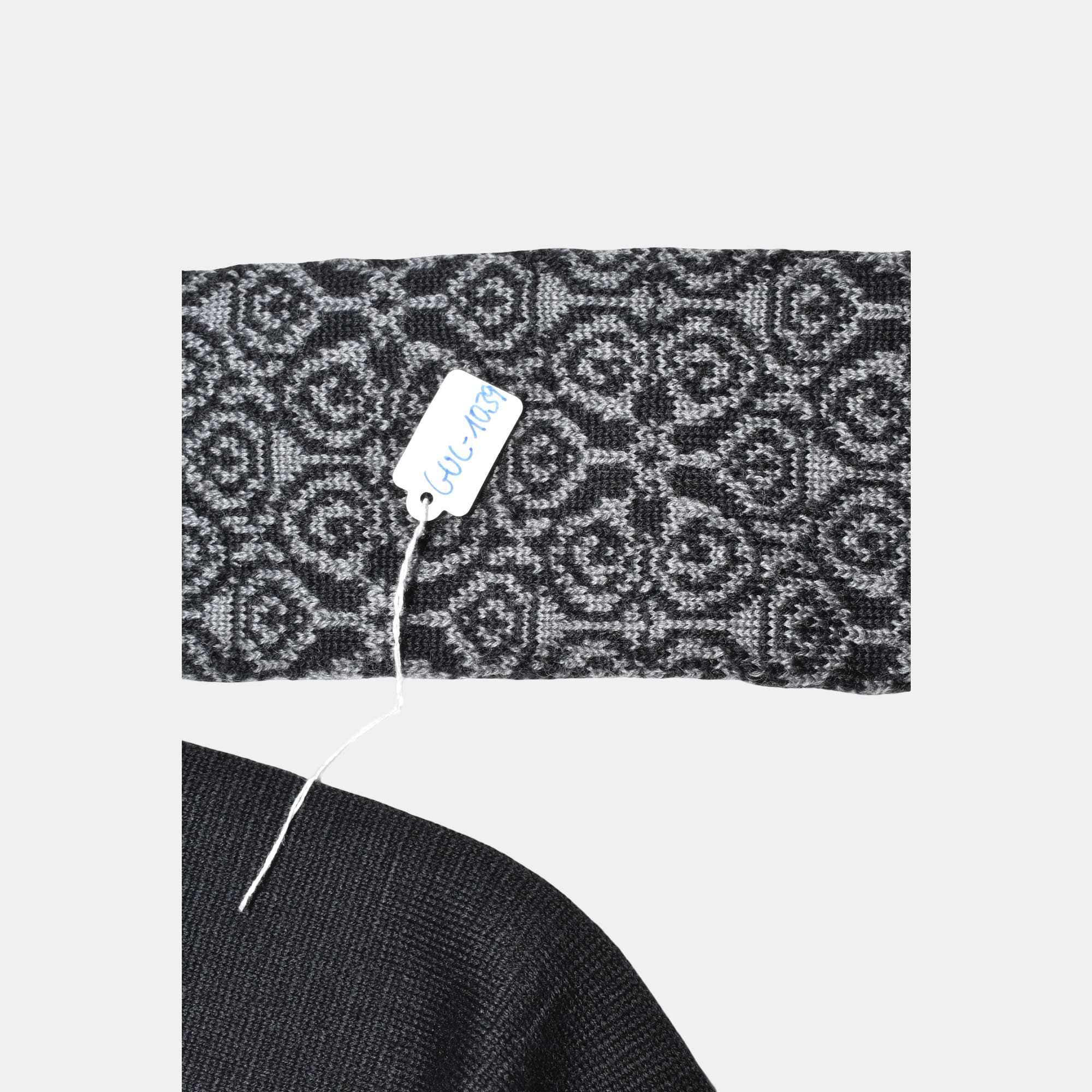 Black-Gray Patterned Tie made of Wool