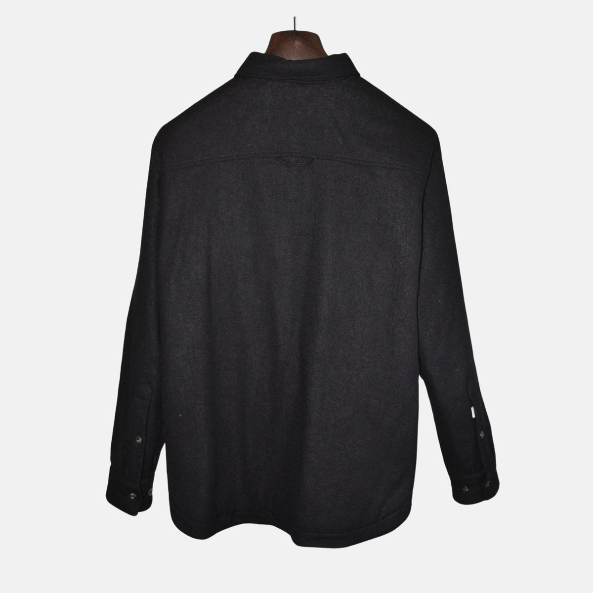 Black Overshit made of Virgin Wool (M)
