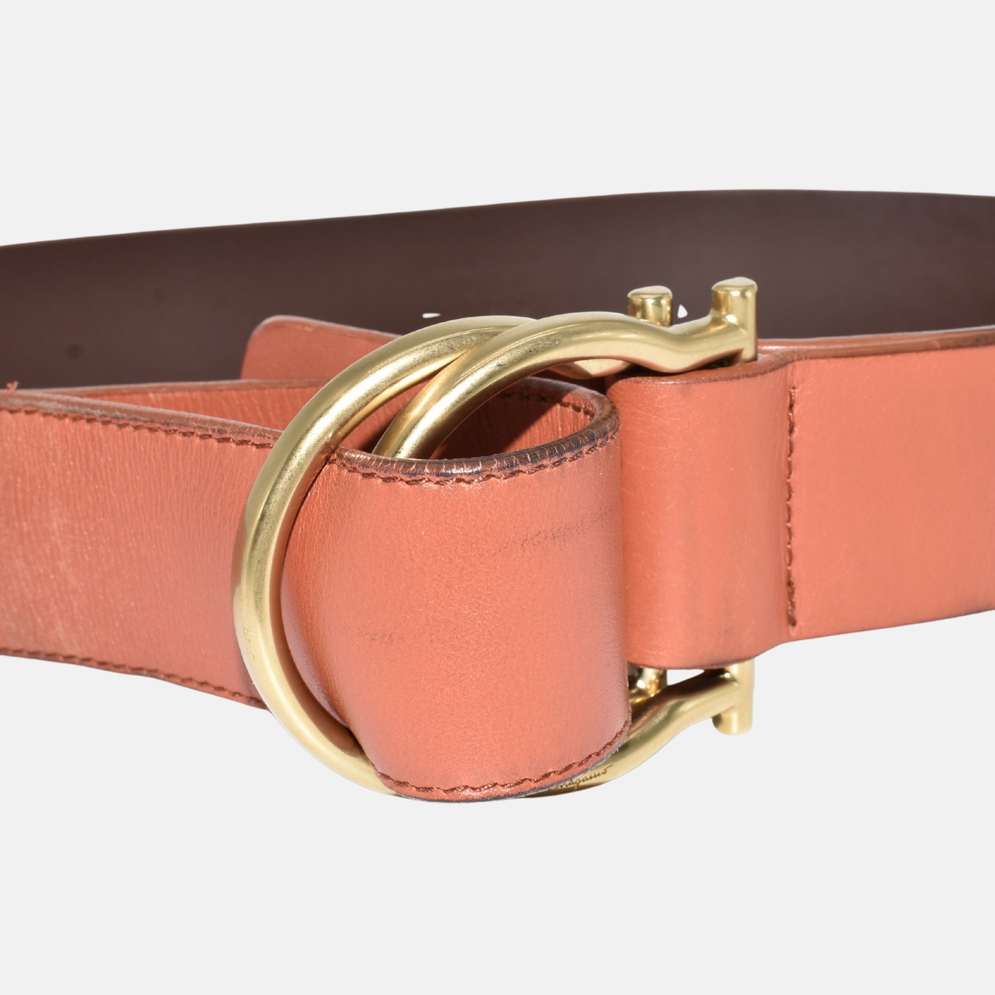 Terracotta Belt made of Leather