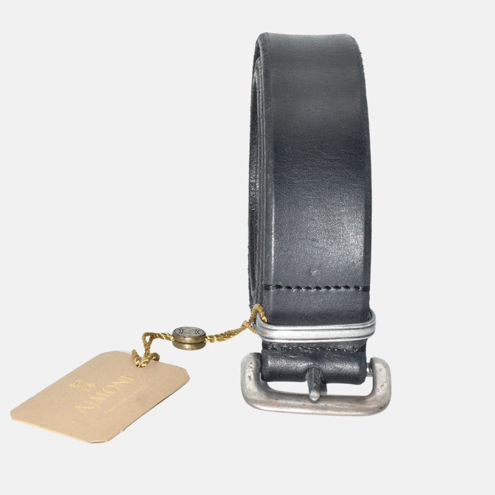 Black Belt made of Leather (105 cm)