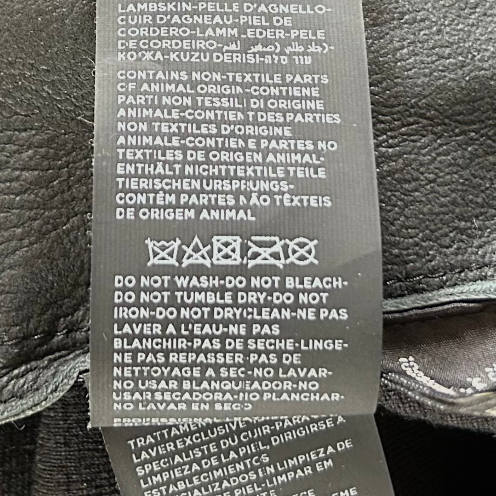 Black Bomber Jacket made of Leather (EU 50)