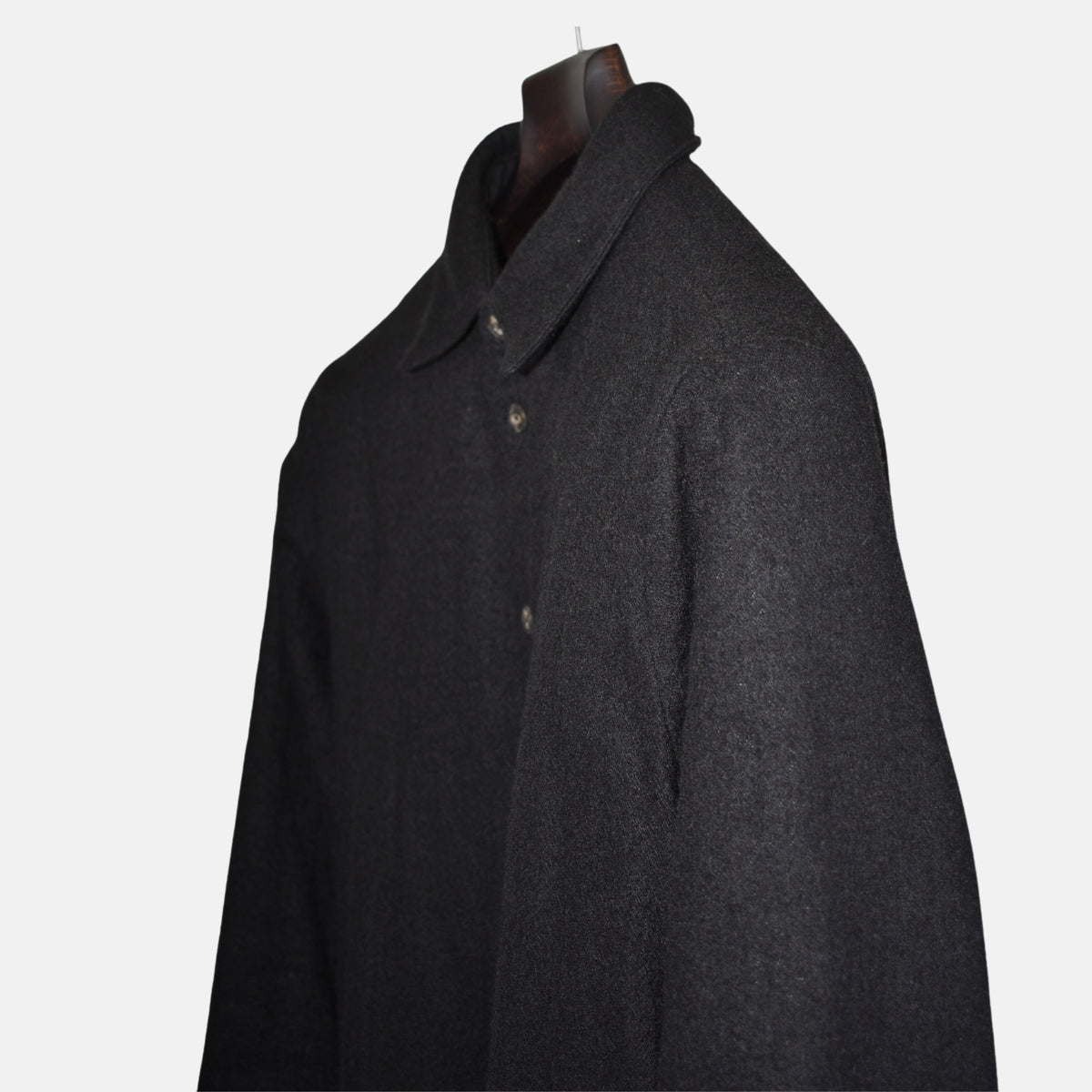 Black Overshit made of Virgin Wool (M)