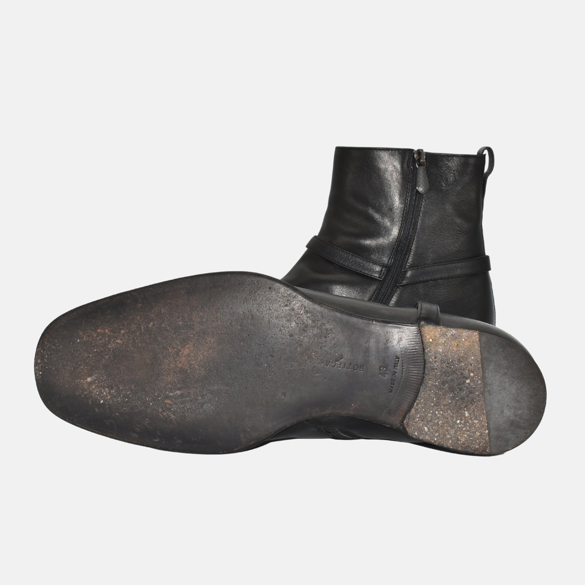 Black Half Boots made of Leather (EU 43)