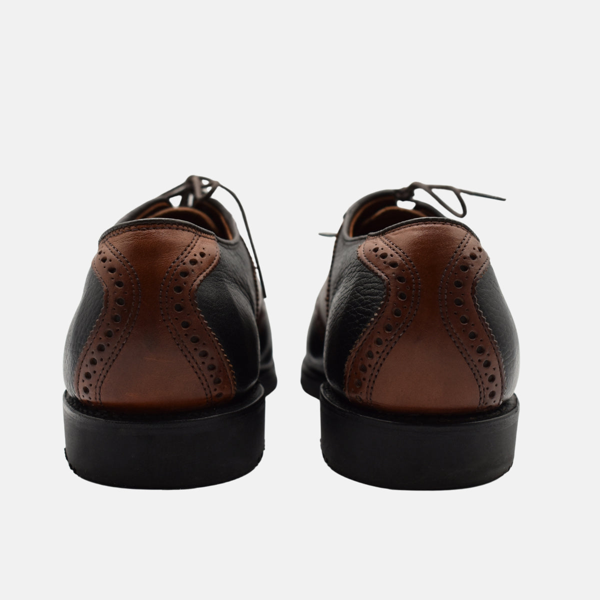 Schwarze/braune Budapester Schuhe aus Leder (EU 42/US 9,5)