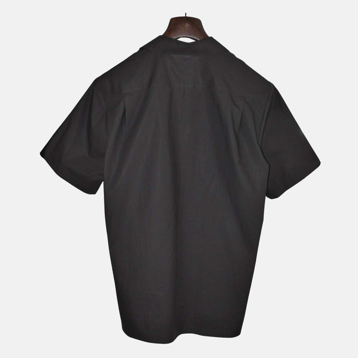 Black Shirt made of Cotton (L)
