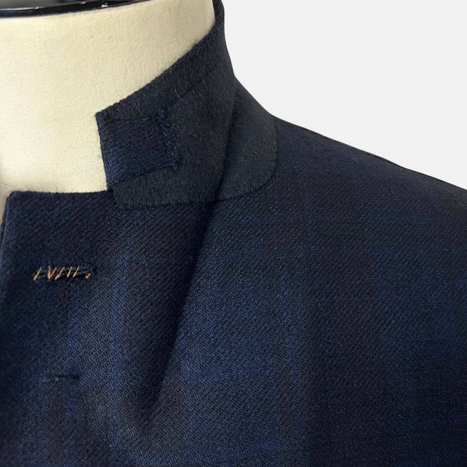 Navy Patterned Blazer made of Cashmere/Silk (EU 48)