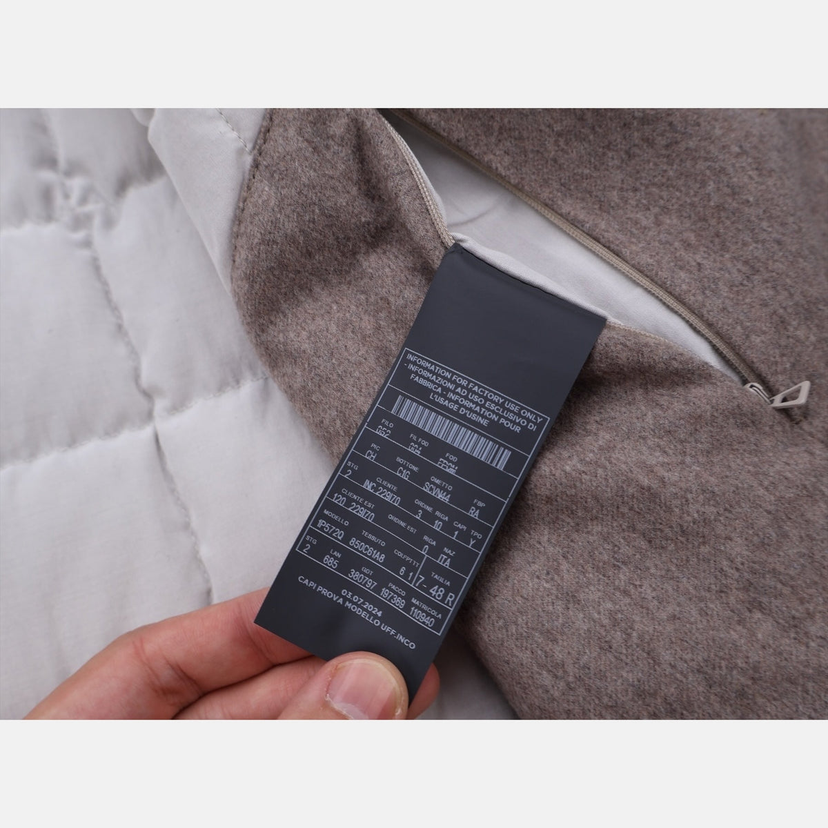 Zegna 15-mil-15 Merino Il Conte Jacket Beige (EU 48)